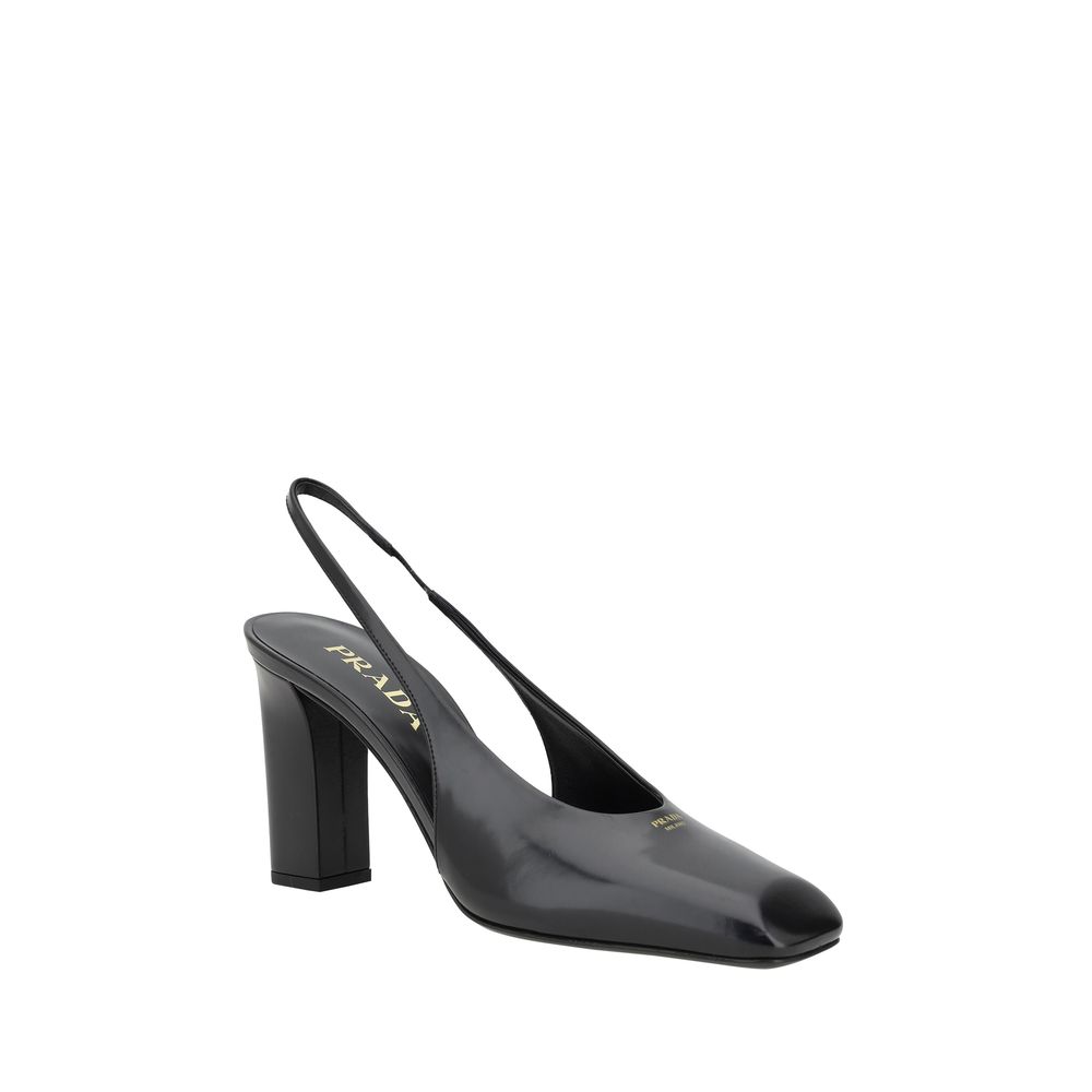 Escarpins Prada en cuir de veau noir