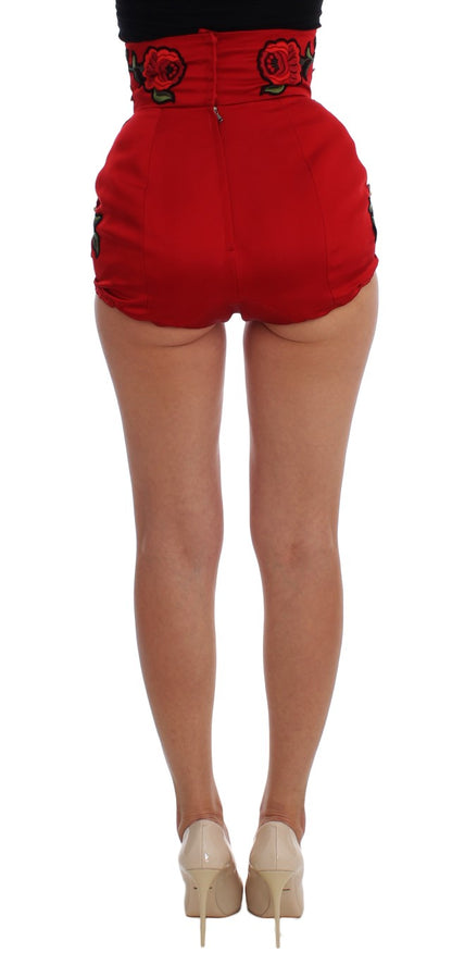 Short en soie rouge Dolce & Gabbana avec roses en cristal