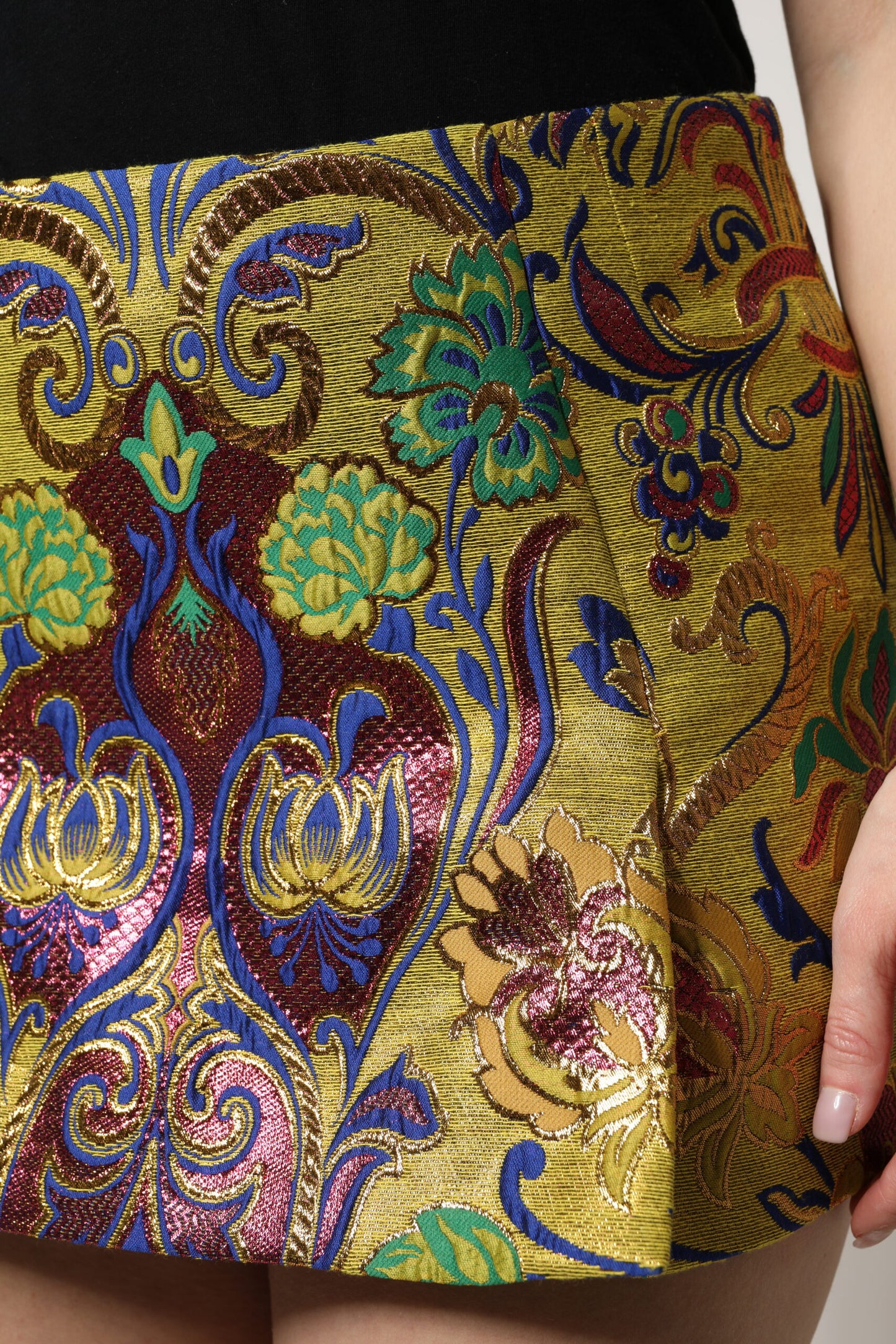 Minifalda de cintura media con jacquard floral multicolor de Dolce & Gabbana