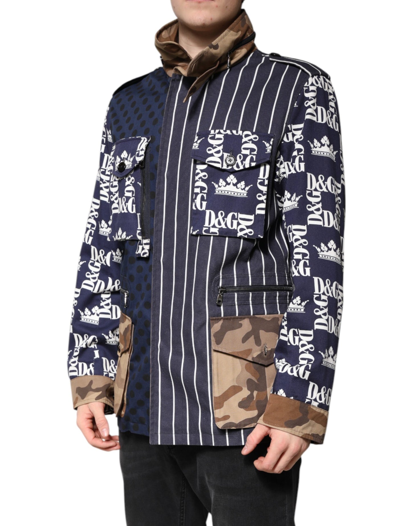 Chaqueta abrigo de algodón multicolor con patchwork de logotipos de Dolce & Gabbana