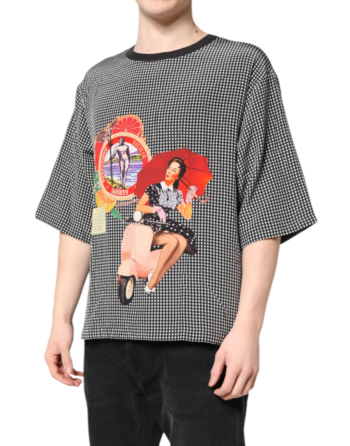 Camiseta de manga corta con estampado gráfico negra de Dolce & Gabbana