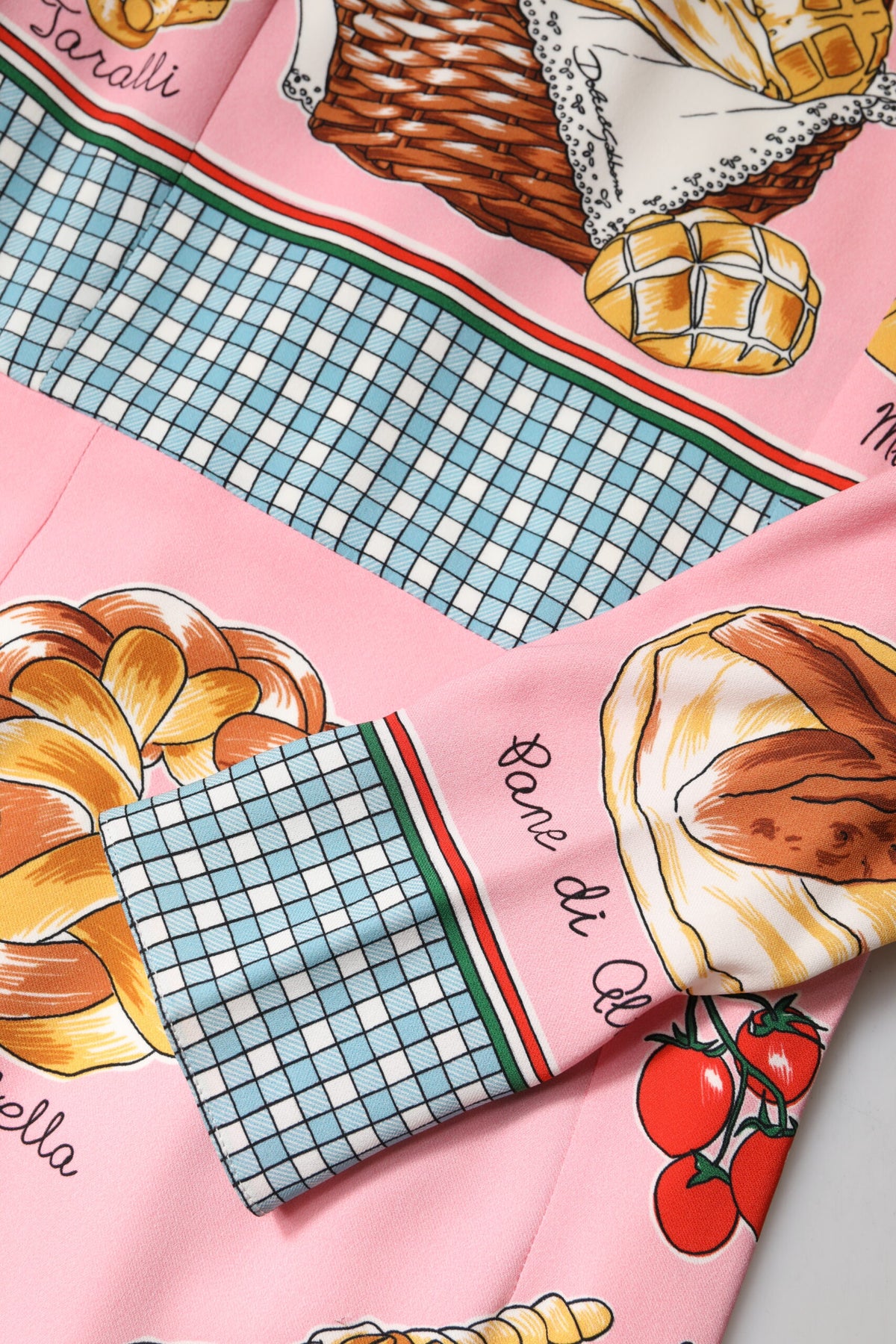 Robe fourreau moulante mi-longue Dolce & Gabbana rose imprimé pâtisserie