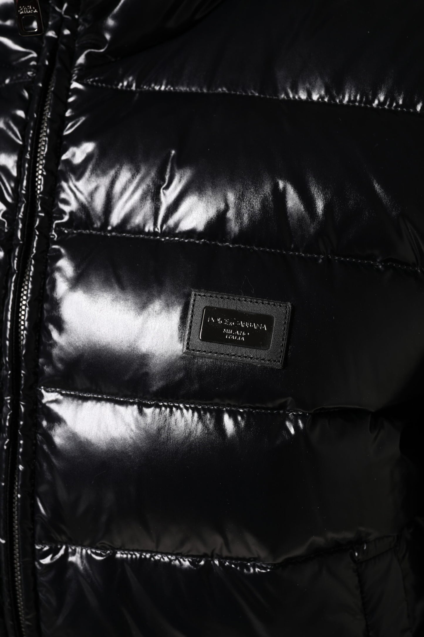 Chaqueta acolchada con cremallera completa y logo de Dolce & Gabbana negra
