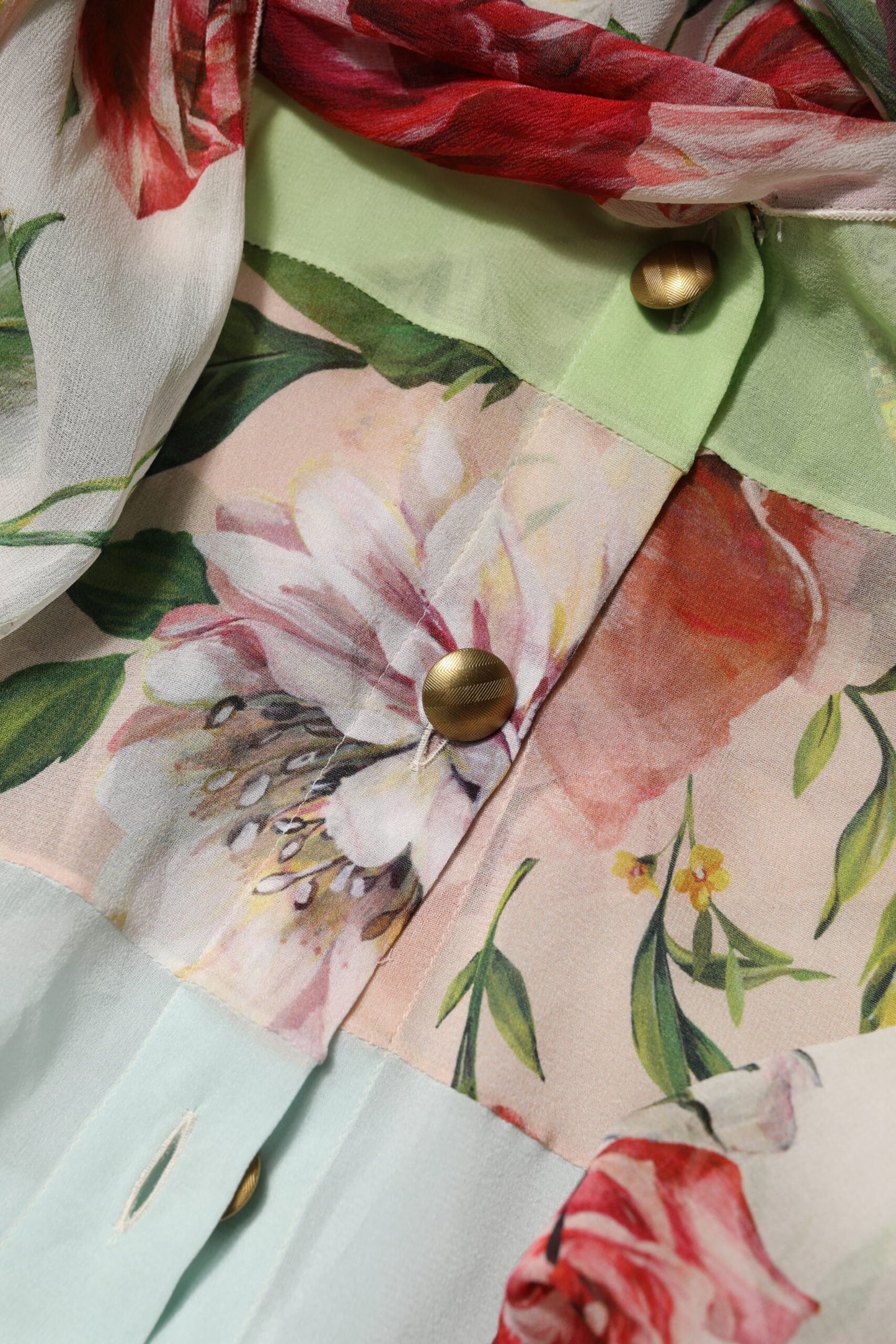 Top de manga larga Dolce & Gabbana con estampado floral patchwork multicolor