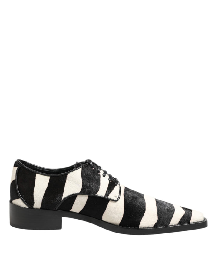Zapatos de vestir Dolce & Gabbana de piel de potro con estampado de cebra en blanco y negro