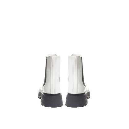 Botines Chelsea de cuero blanco y negro de Alexander McQueen