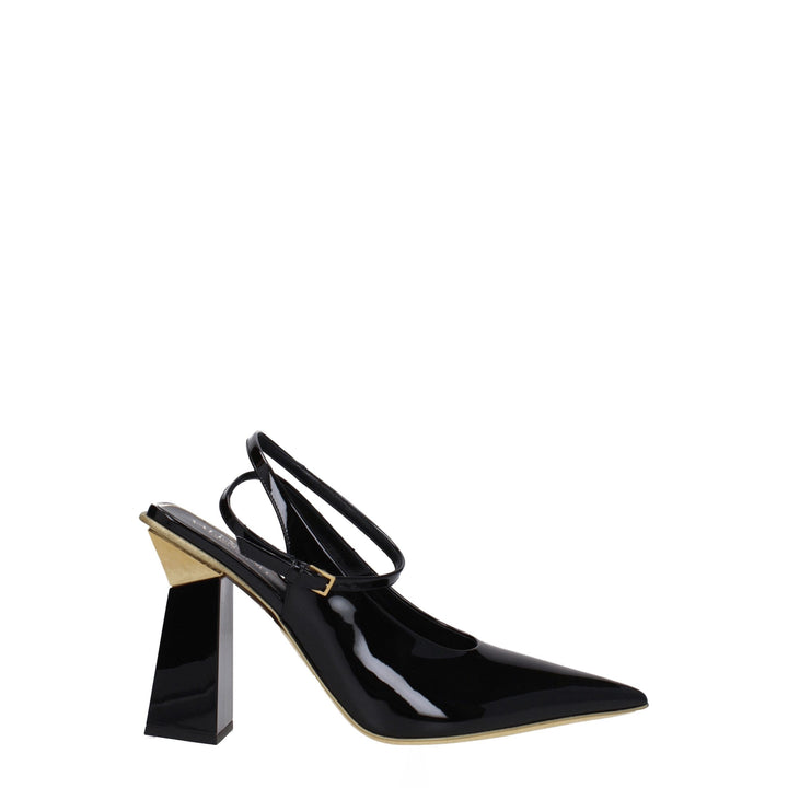 Sandales en cuir noires Valentino Garavani