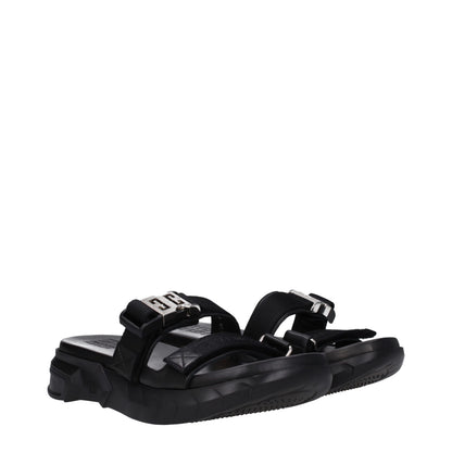 Pantuflas Givenchy de tela negra