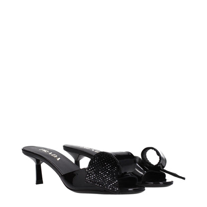 Sandales en cuir noir Prada