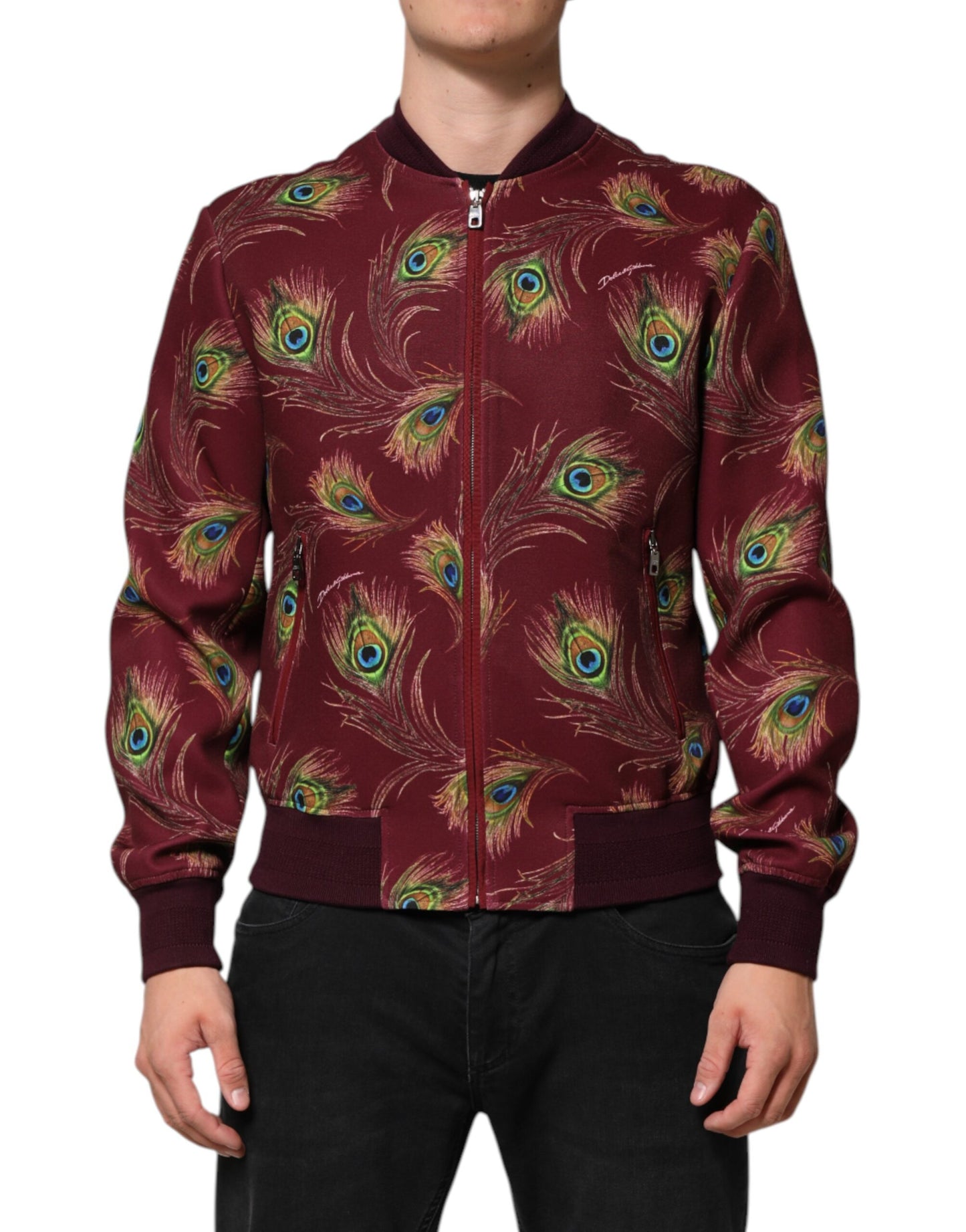 Chaqueta Bomber Dolce & Gabbana con Estampado de Plumas de Pavo Real Granate