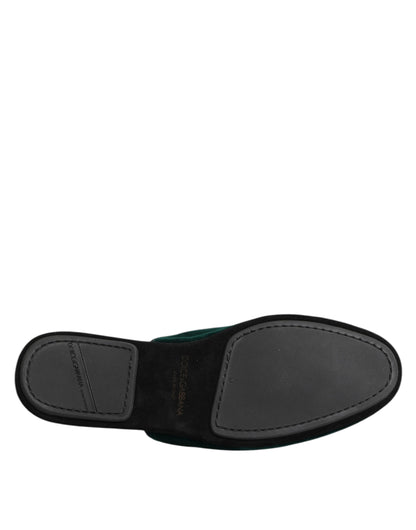 Chaussures mules en velours vert Dolce & Gabbana ornées d'une croix