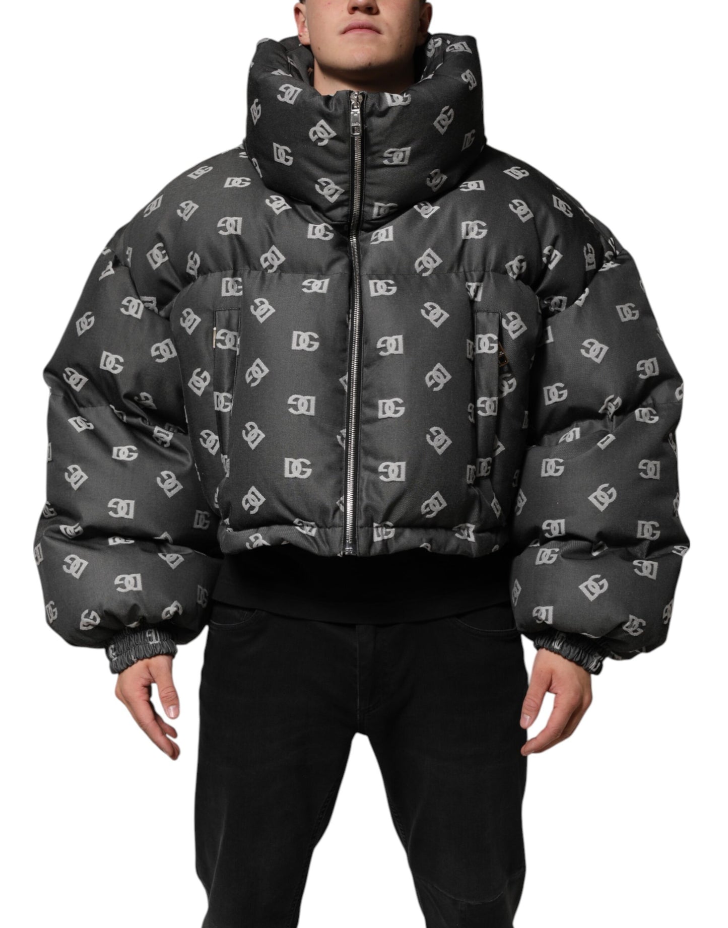Chaqueta de Plumón con Cremallera Completa y Monograma DG Negra para Hombre de Dolce & Gabbana