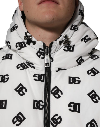 Doudoune à capuche Dolce & Gabbana blanche monogrammée DG