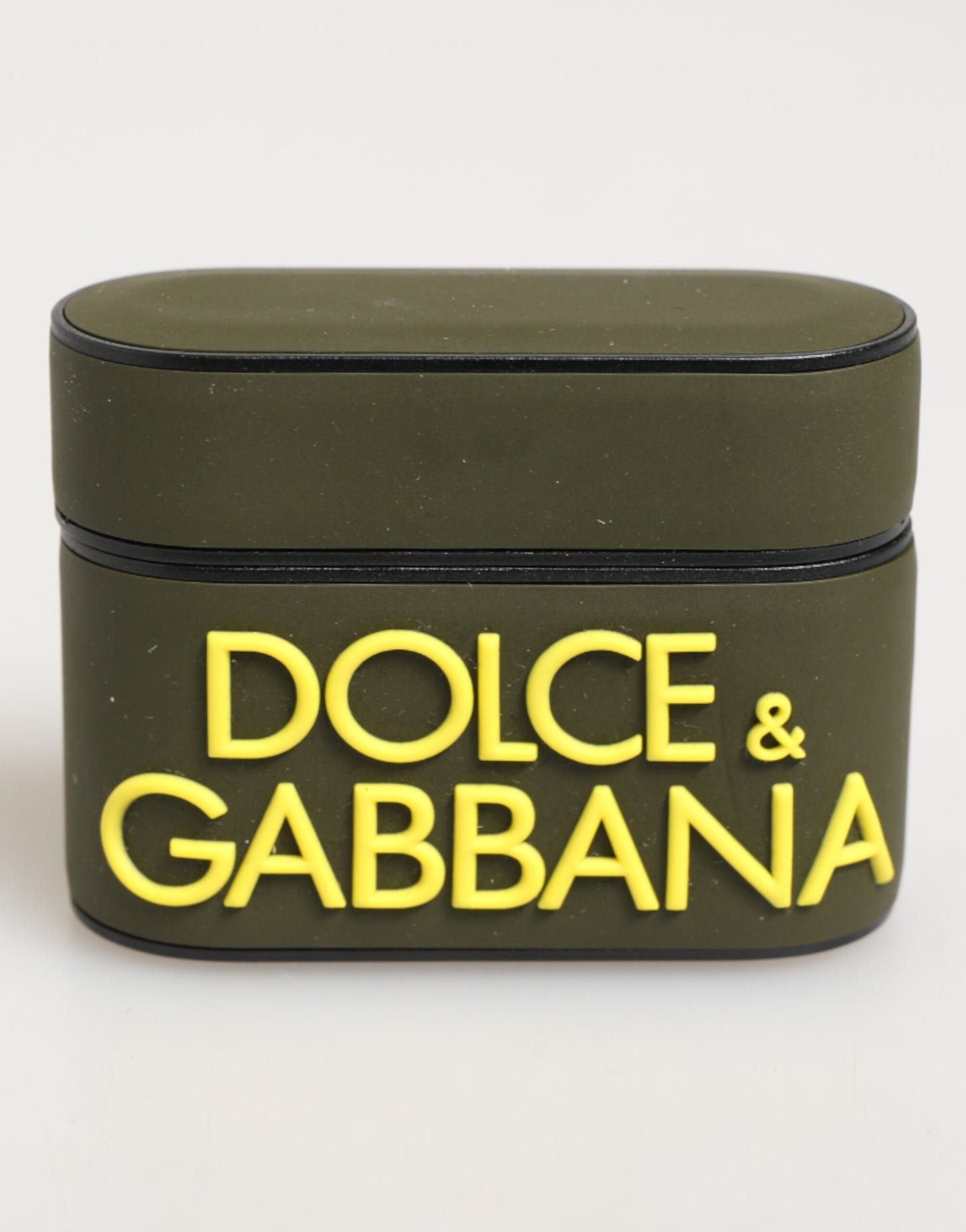 Étui Airpods Dolce & Gabbana vert militaire en caoutchouc avec logo en relief
