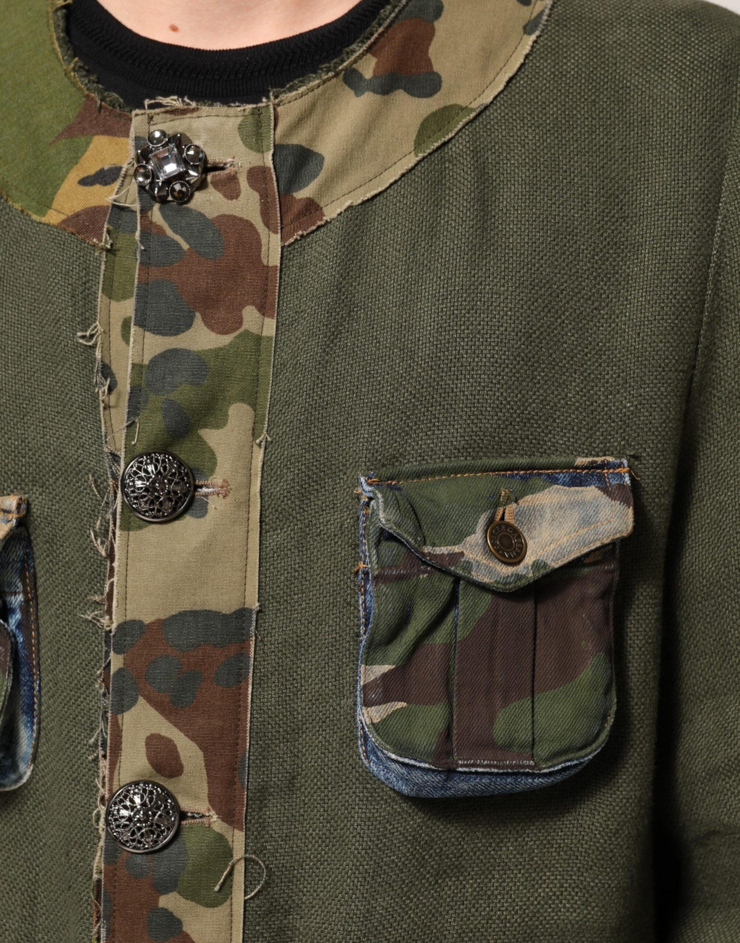 Chaqueta con botones de lino con estampado de camuflaje marrón de Dolce & Gabbana