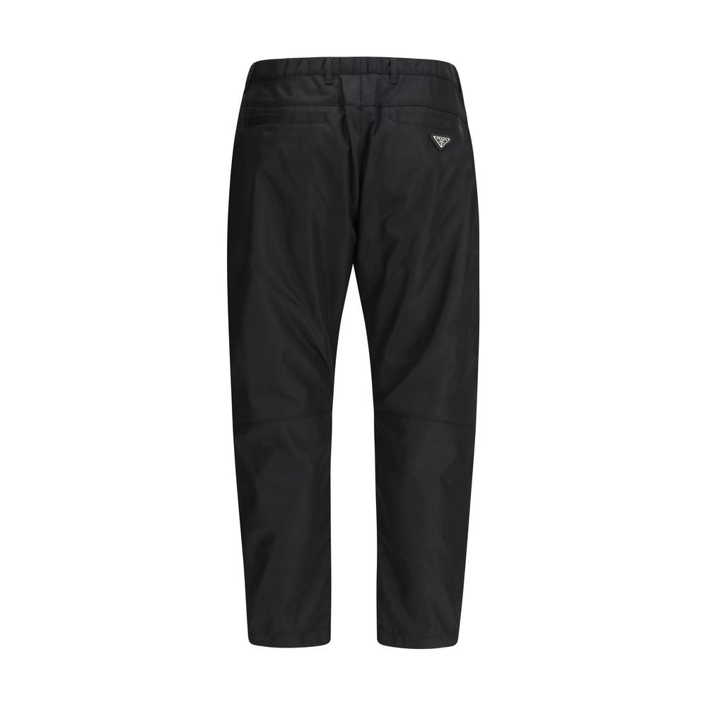 Pantalones casuales Prada de poliamida reciclada negros
