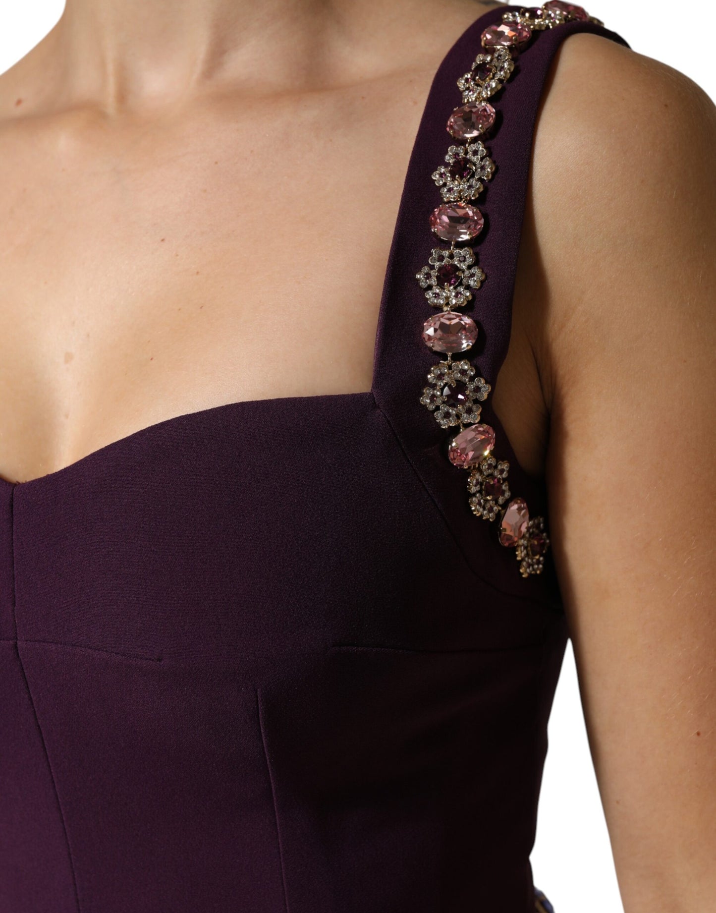 Vestido de noche sirena violeta adornado Dolce & Gabbana