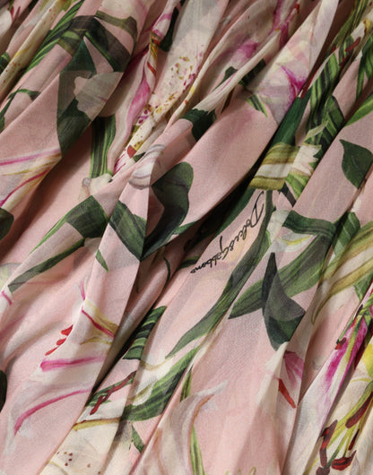 Vestido Largo Plisado con Estampado de Lirios Rosas de Corte Evasé de Dolce & Gabbana