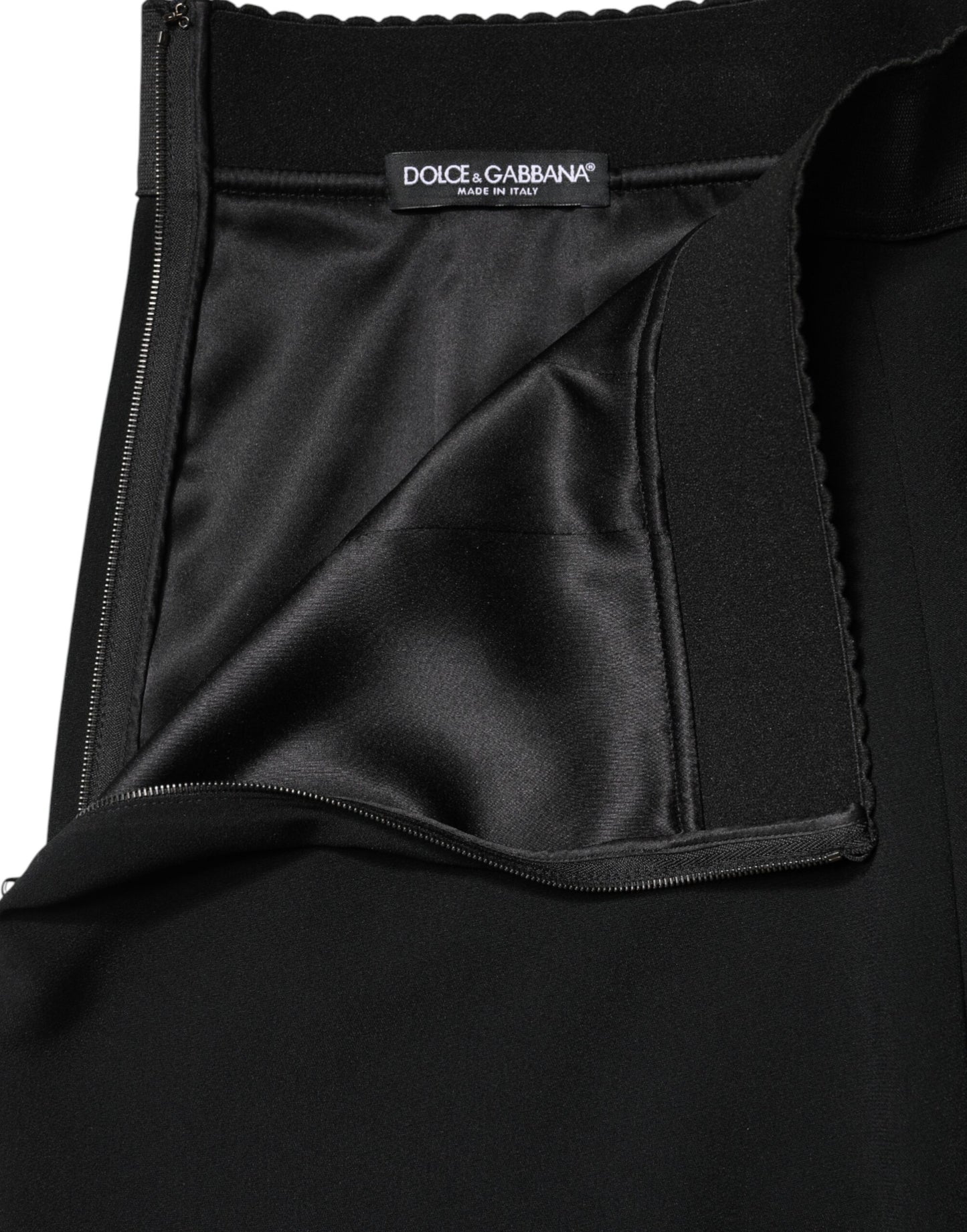 Falda Dolce & Gabbana Negra de Cintura Media y Corte Evasé Hasta la Rodilla