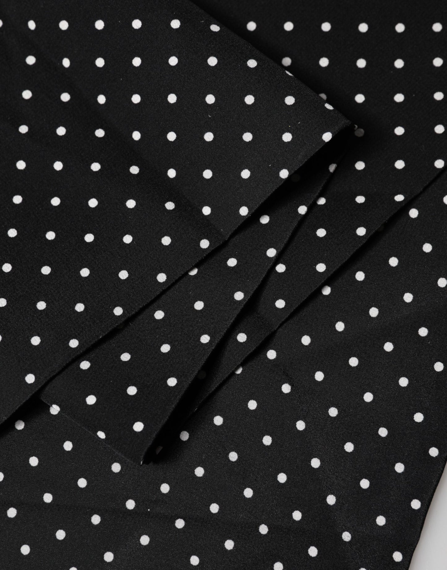 Dolce & Gabbana Black Polka Dot Neck Wrap Foulard 133.5cm x 12.5cm Scarf
